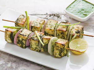 Kali Mirch Haryali  Paneer Tikka