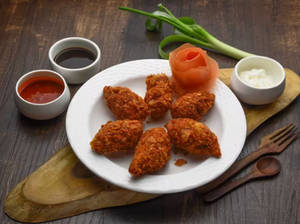 Kurkure Momo (chilli Garlic)