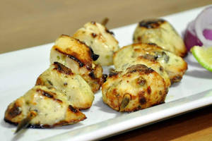 Chicken Reshmi Tikka