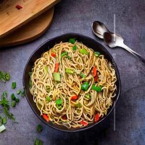 Schezwan Chicken Noodles
