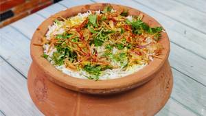 Matka Biryani ( 1 Kg ) + Raita