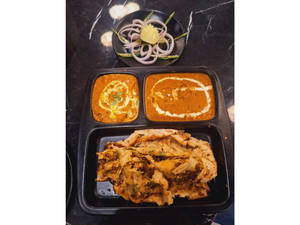 Chur Chur Naan Platter