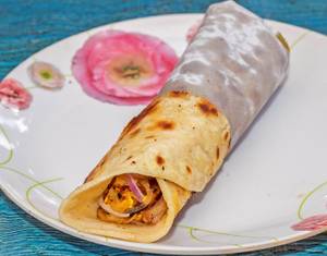 Butter Garlic Paneer Roll