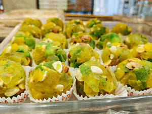 Sun Dry Fruit Laddu