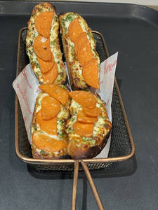 Pepperoni Garlic Bread