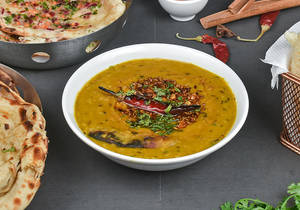 Dal Lasooni Tadka