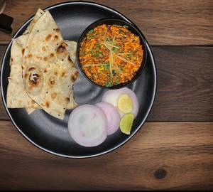 Paneer Bhurji with 3 Butter Roti