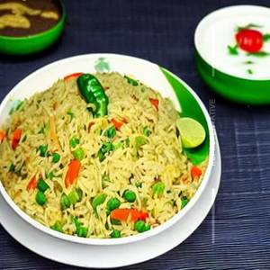 Tp Spl Fried Rice [Thai Green Curry]