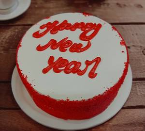 Red Velvet Happy New Year Cake 250 Gms