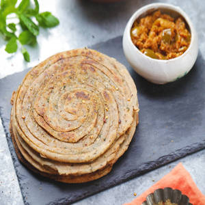 Lachha Paratha