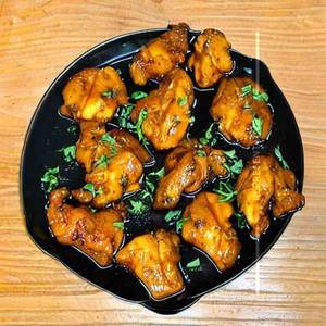 GARLIC CHICKEN 