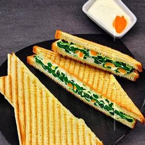Spinach & Corn Sandwich