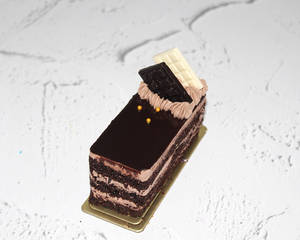 Eggless Choco Delight Pastry