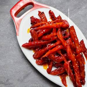 Honey chilli potato