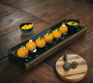 American corn cheese balls