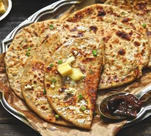 Paneer Paratha (2 Pieces)