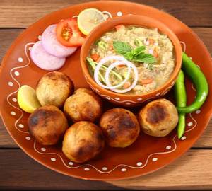 Special litti chokha [2 pieces]