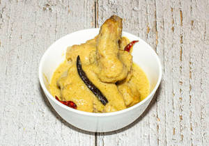 Chicken Rezala [4 Pieces]