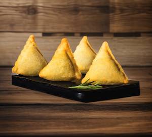 Pizza pockets (4 pcs)
