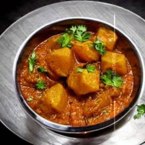 Aloo Pyaz Dumdaar Masala