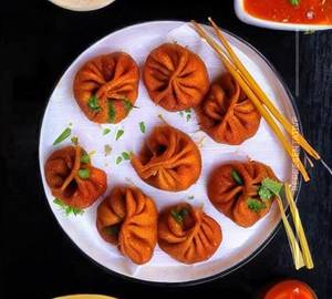 Veg kurkure  momos