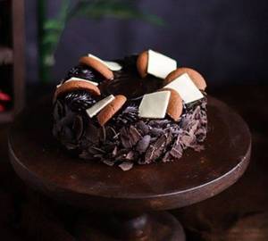Molten affair cake