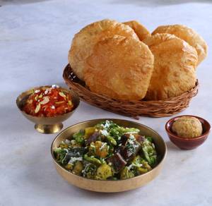 Undhiyu Party Special Combo