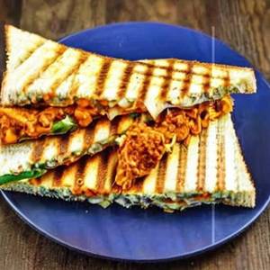 Paneer Makhani Sandwich