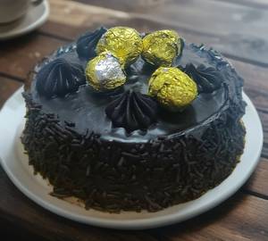 Dutch Choco Cake (Eggless)