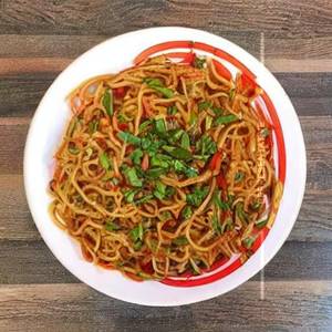 Schezwan manciurian noodles