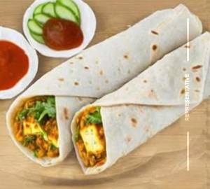 Cheese Paneer Roll