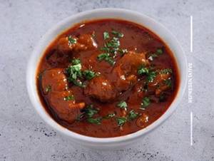 CHILLY CHICKEN  GRAVY
