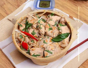 Chicken ( Thai Basil)