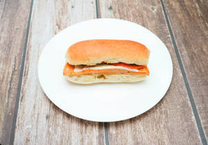 Chicken Salami & Cheese Roll Medium