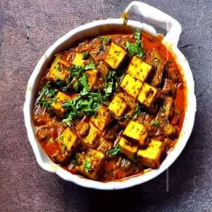 Matar paneer