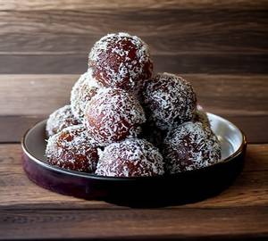 Black coconut gulab jamun [ 250 grams ]