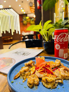 Garlic Prawn In A Cream Chilli Parsley And White Wine Sauce