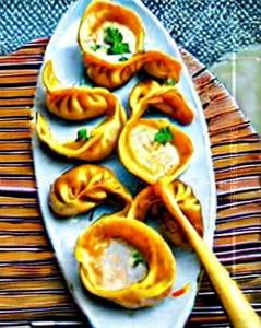 Paneer Tadka Momos [10 Pcs]
