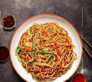 Chilli garlic noodles