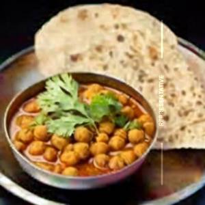 Chana Battura