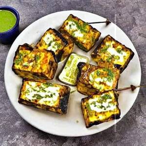Nawabi paneer cheese tikaa