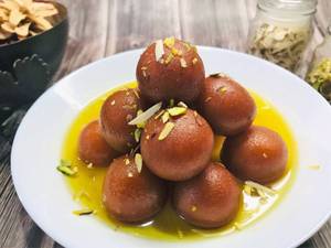 Black gulab jamun  [ 250 grams ]