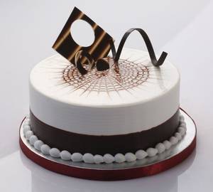 Chocolate vanilla cake