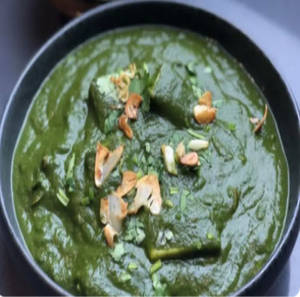 Palak Lasuni