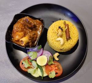 Basanti Pulao With Mutton Kasha