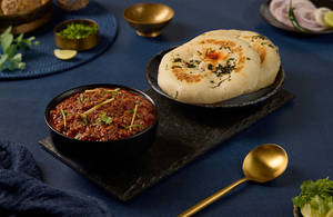 Butter Kulcha with Mutton Keema Masala
