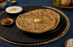 Aloo Paratha [2 pcs] with Butter
