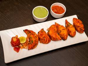 Chicken Tandoori Momos [6 Pieces]