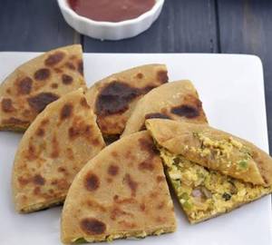 Paneer paratha