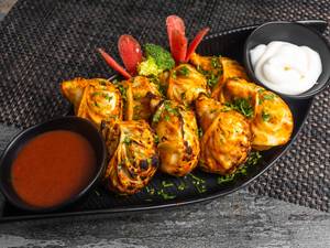 Afgani Momos